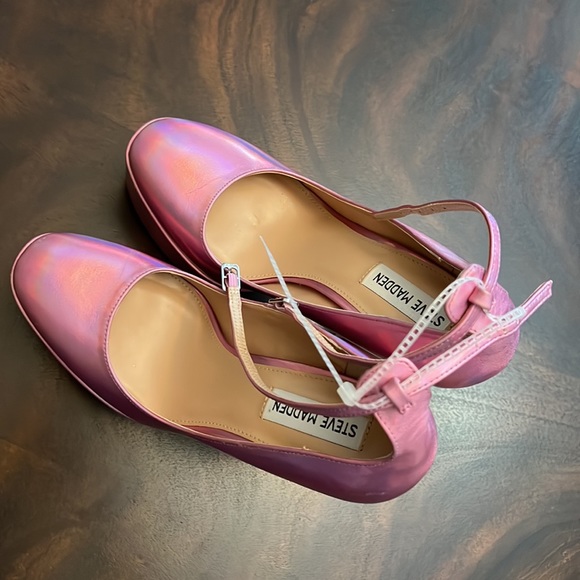 Steve Madden Skyrise Platform Dress Shoe. - Picture 10 of 15